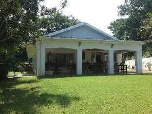 Holiday Beach Home - Shaka's Rock-Dolphin Coast