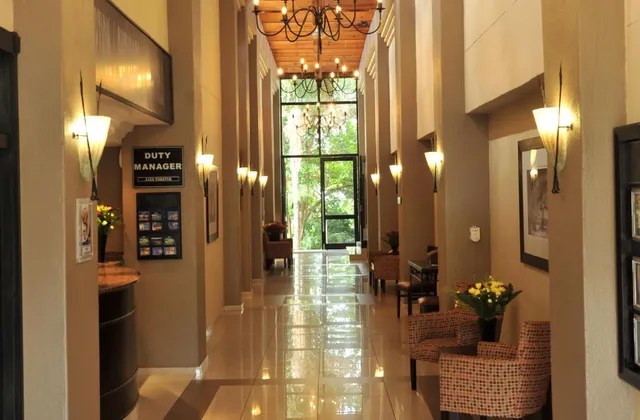 Safari Hotel & Convention Centre