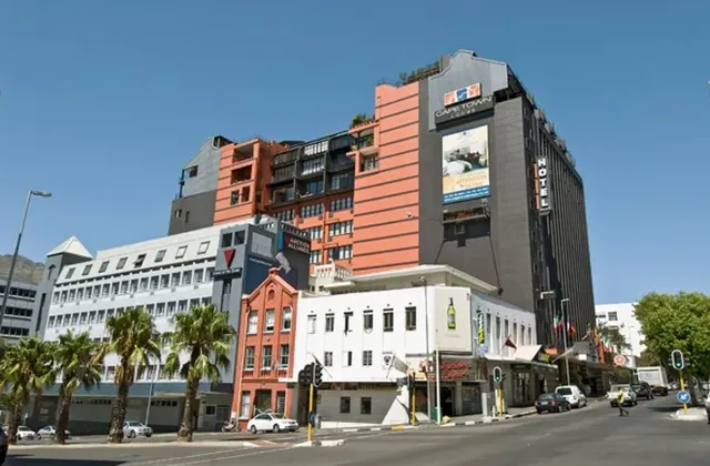 Cape Town Lodge Hotel