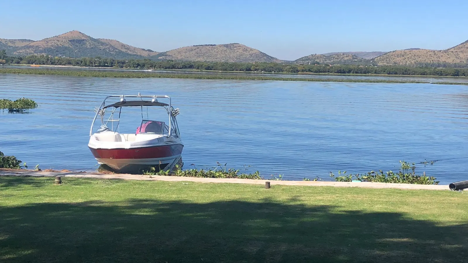 Tranquility Apartment in Hartbeespoort 