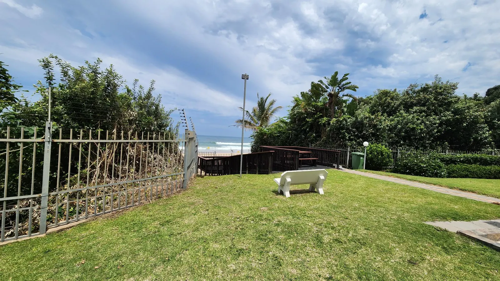 Santana Holiday Resort with Sea view, Margate