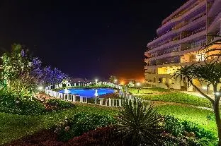 Wake up to a stunning ocean view and fall asleep to the sound of waves breaking – photo 2, Apartment/Flat in Ballito