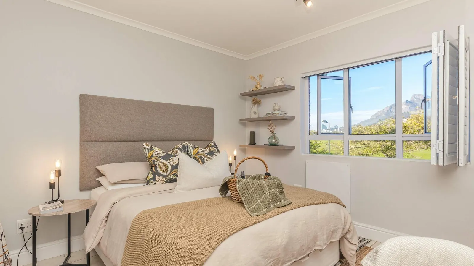 Mouille Point Studio including welcome basket