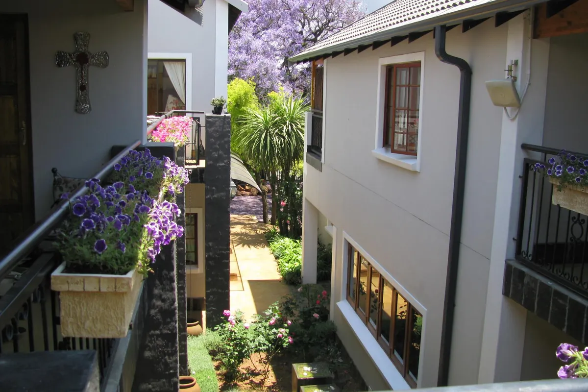 Dunvegan Execu Lodge