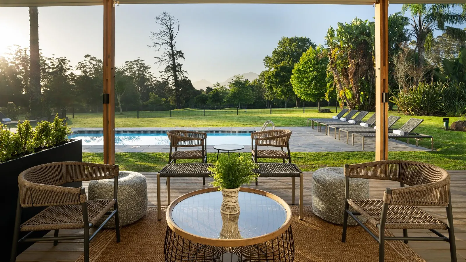 Protea Hotel George King George