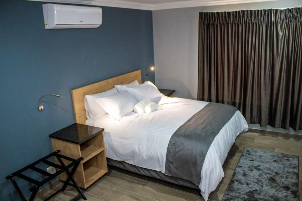 Charming 1-bed room with a private bathroom