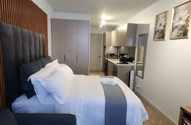 OneRosebank Signature Studio Apartment 
