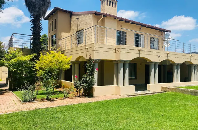 Airport Diamond Guest House