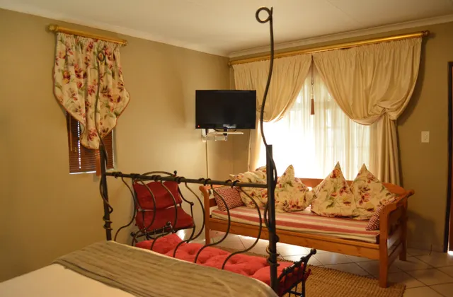 Quiet & Quick Breakaway to a Honeymoon Cottage