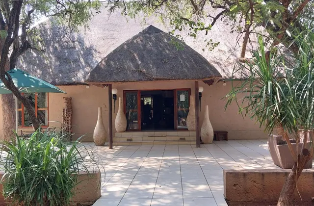 PHAKELA PRIVATE LODGE