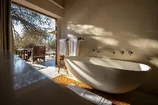 Machaton Private Camp – photo 5, Resort Villa in Kruger National Park