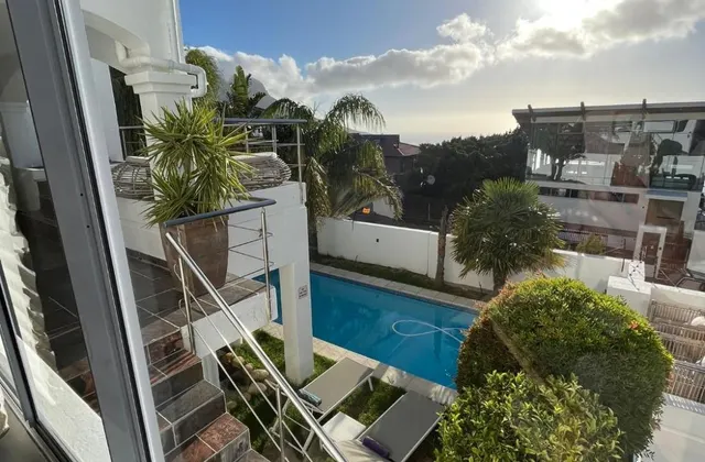 Apartment with sea view