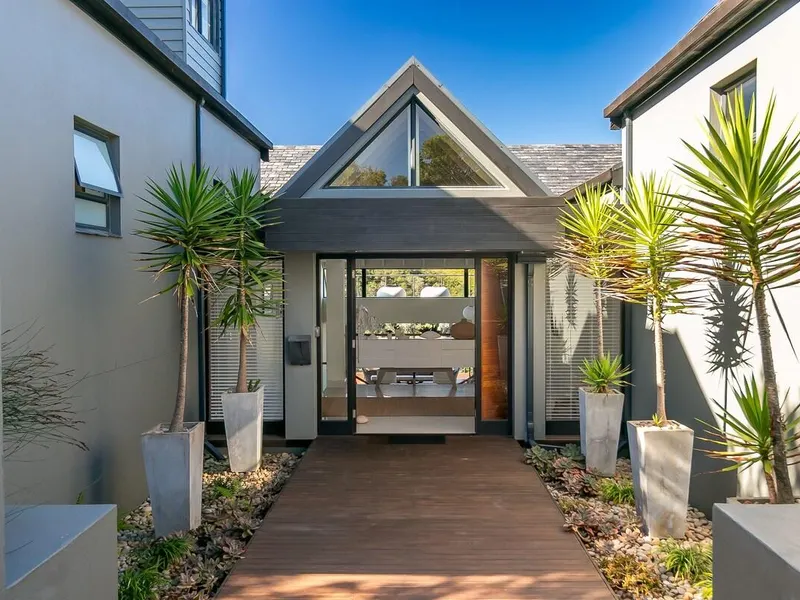 Pezula, Ocean Breeze- FL7