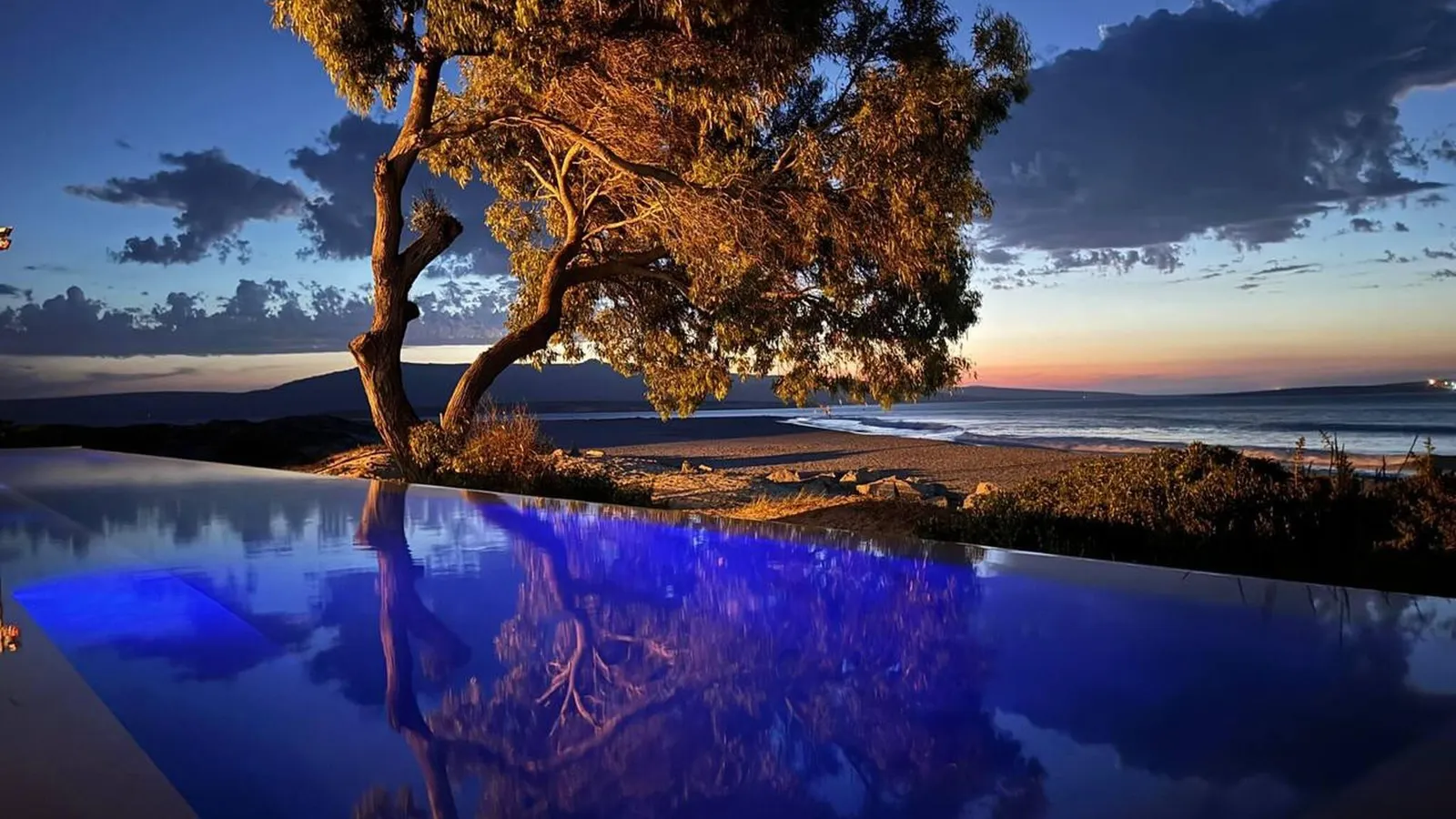 Beach Tower House Luxury Beachfront Villa