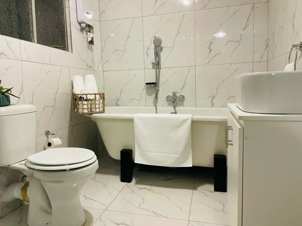 A Cozy, Peaceful 1 bed Apartment, Inverter backup