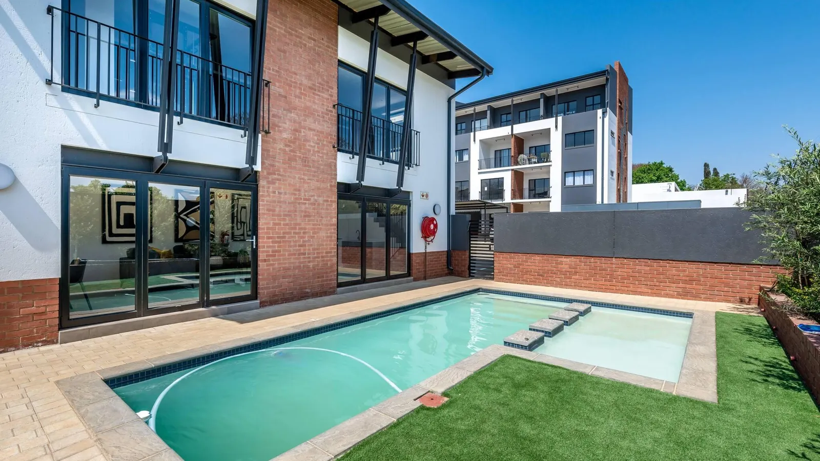 Long  Short Stays With Uncapped Wi-fi  Security