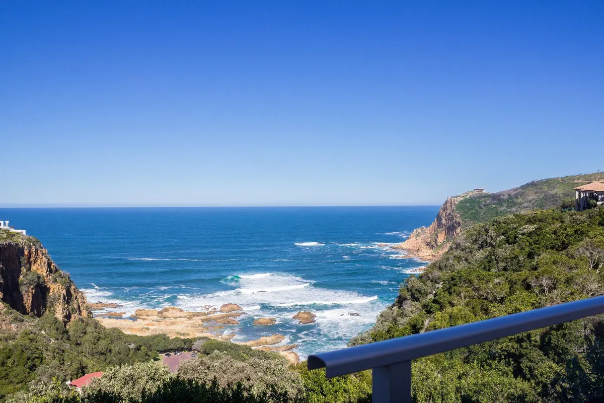 Headlands House Guest Lodge