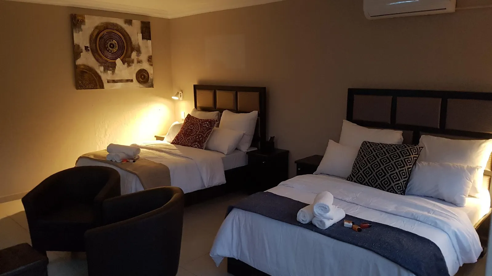 THE ROYAL PRIME GUEST LODGE