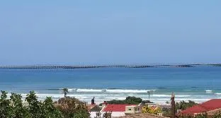 Kingfisher Beach House – photo 2, Entire House in Hermanus
