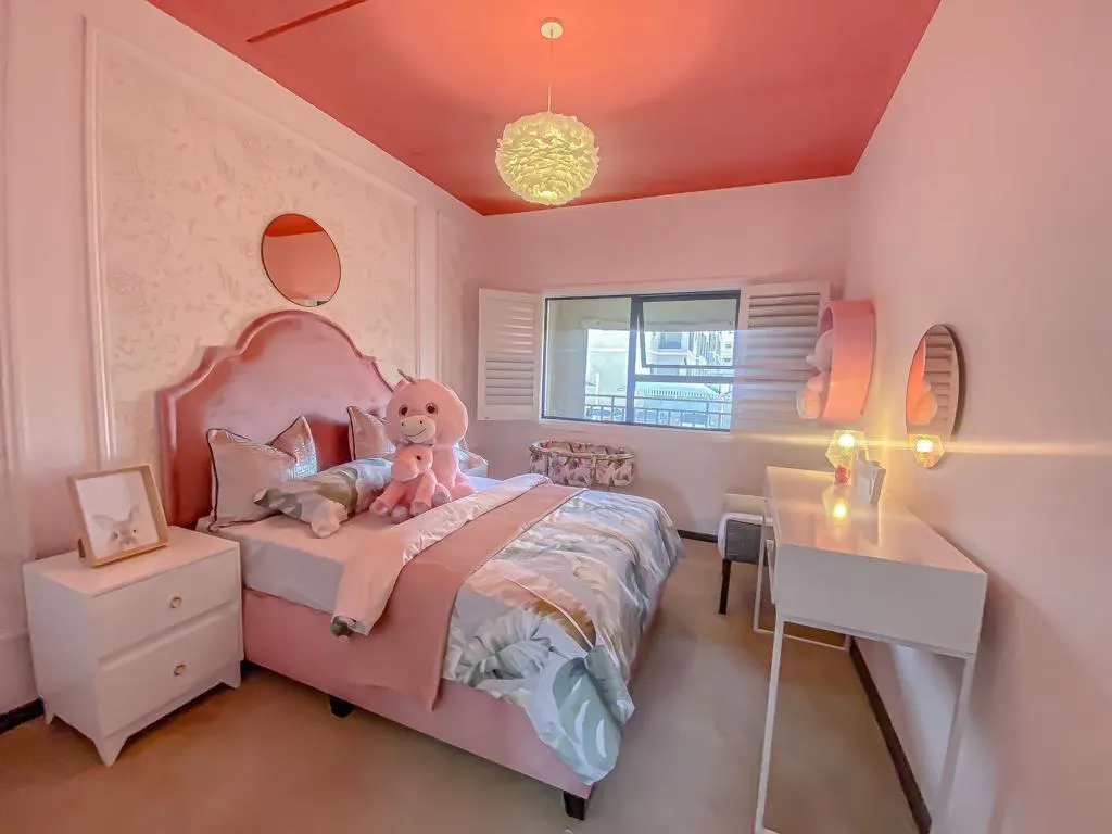 Self Catering Three Bedroom Apartment near Airport