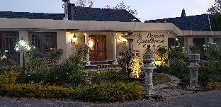 Lamon Guesthouse