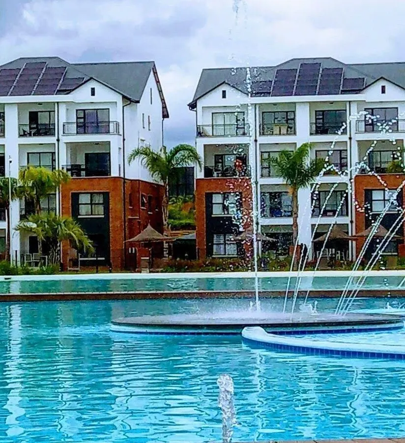 The Blyde crystal clear Lagoon 2 bed Penthouse