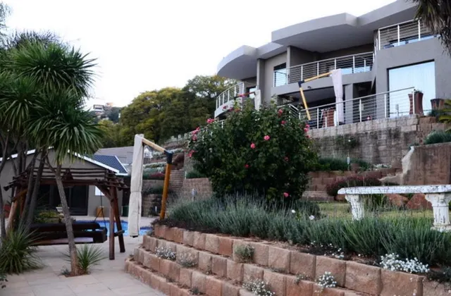 Over The Moon Guesthouse