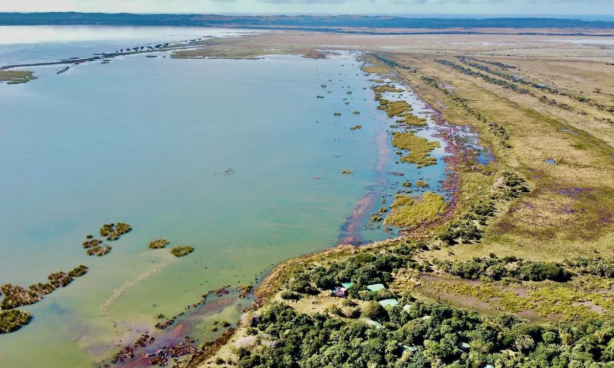 Makakatana Bay Lodge