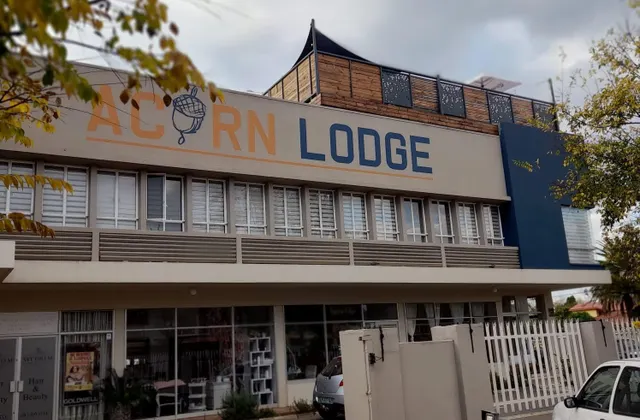 Acorn Lodge & SKYDECK