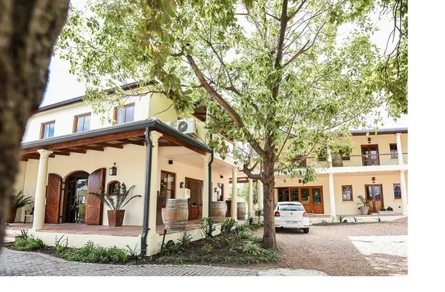 LovanE Boutique Wine Estate and Guest House