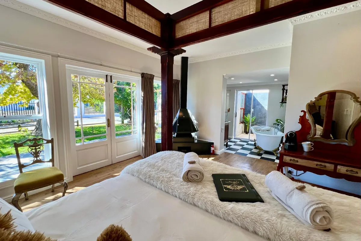 Goblins Creek Guest House