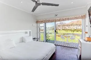 Mouille Point Studio