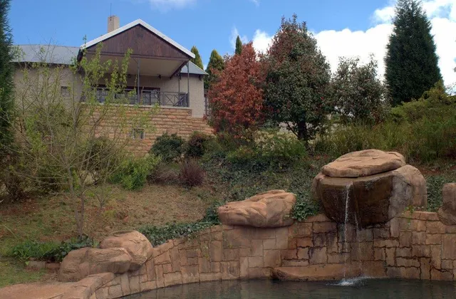 The Highlander Hotel