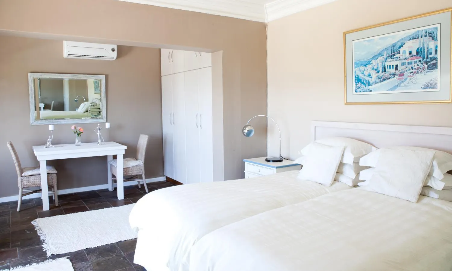 123 Ocean View Drive Studio Apartment