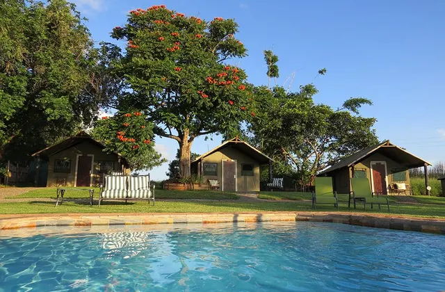 Crocodile Bridge Safari Lodge