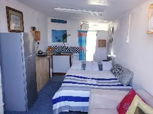 COZY PRIVATE EN SUITE STUDIO