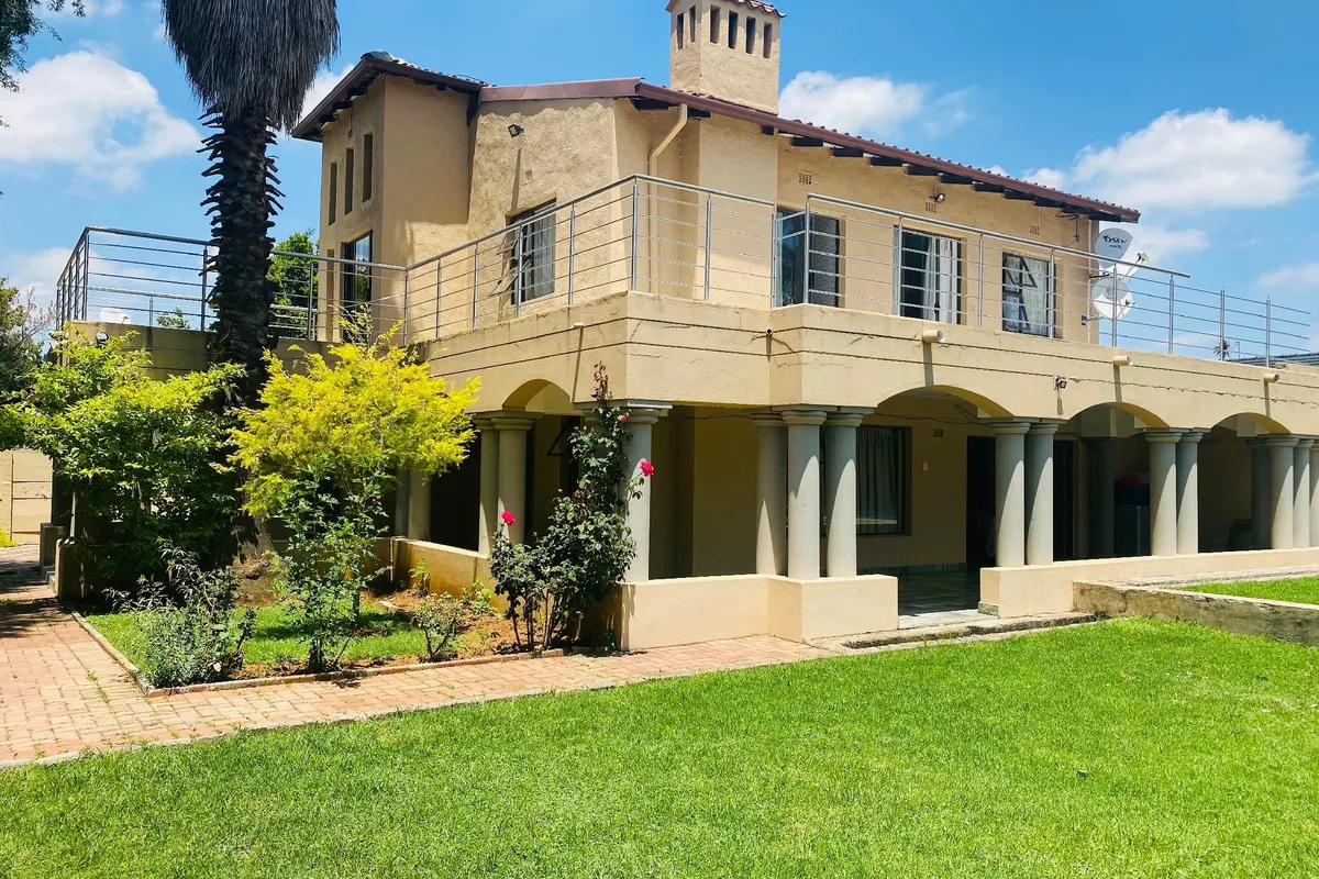 Airport Diamond Guest House