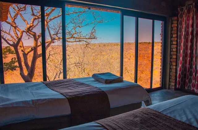 Umhambi Villa Gorge View 2