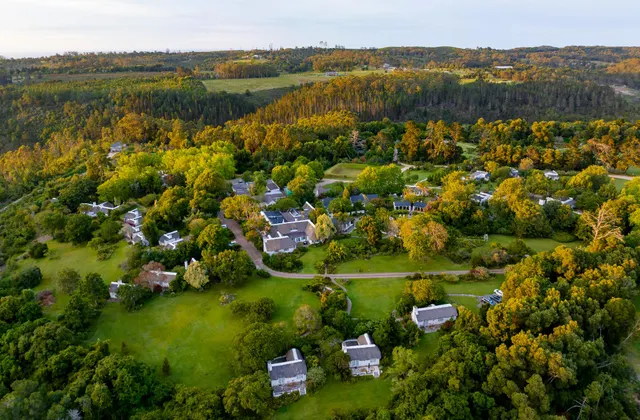 Hunters Country House