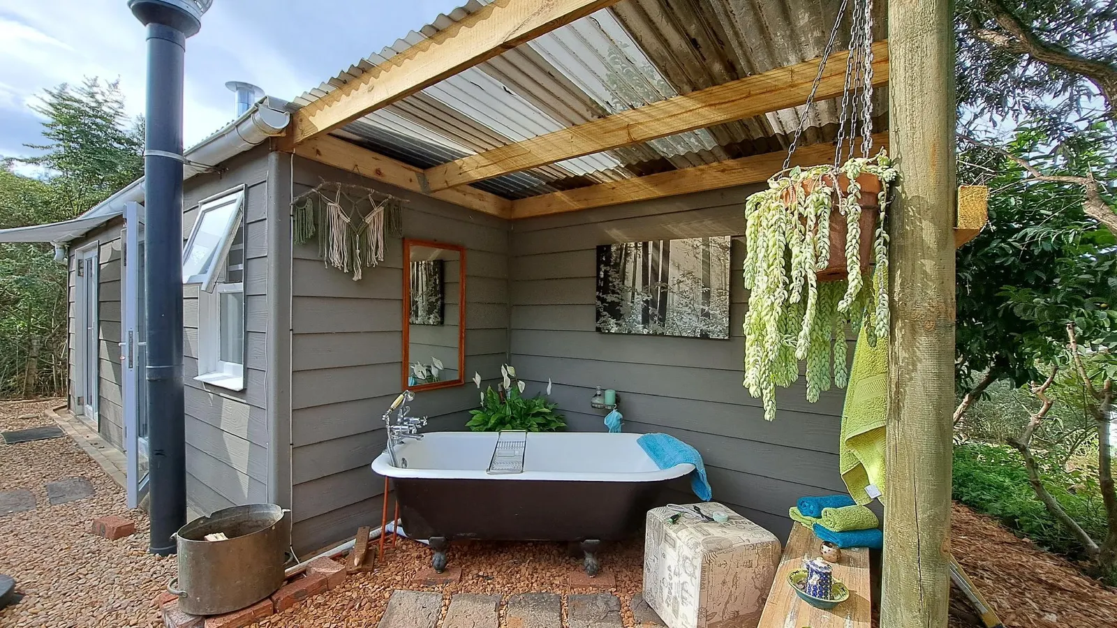 TRANQUILITY.  ECO FRIENDLY  IN NATURAL BEAUTY