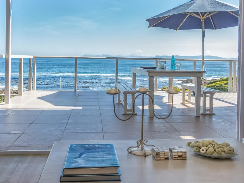 Gansbaai Seafront Holiday House - Our C-House