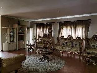 Equator Palace Lodge