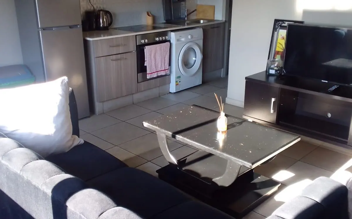 Two Bedroom Apartment Rosebank Central