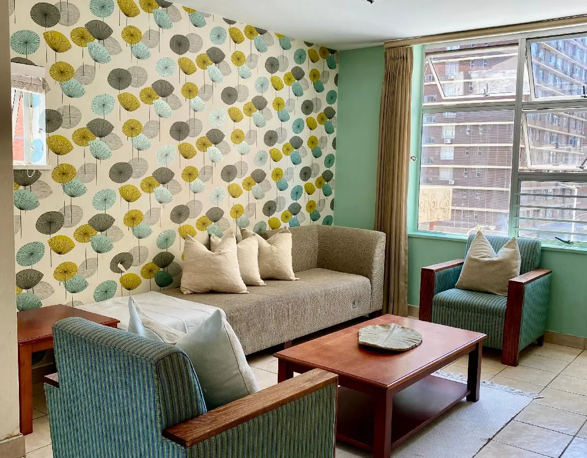 Location! Holiday at the beach!