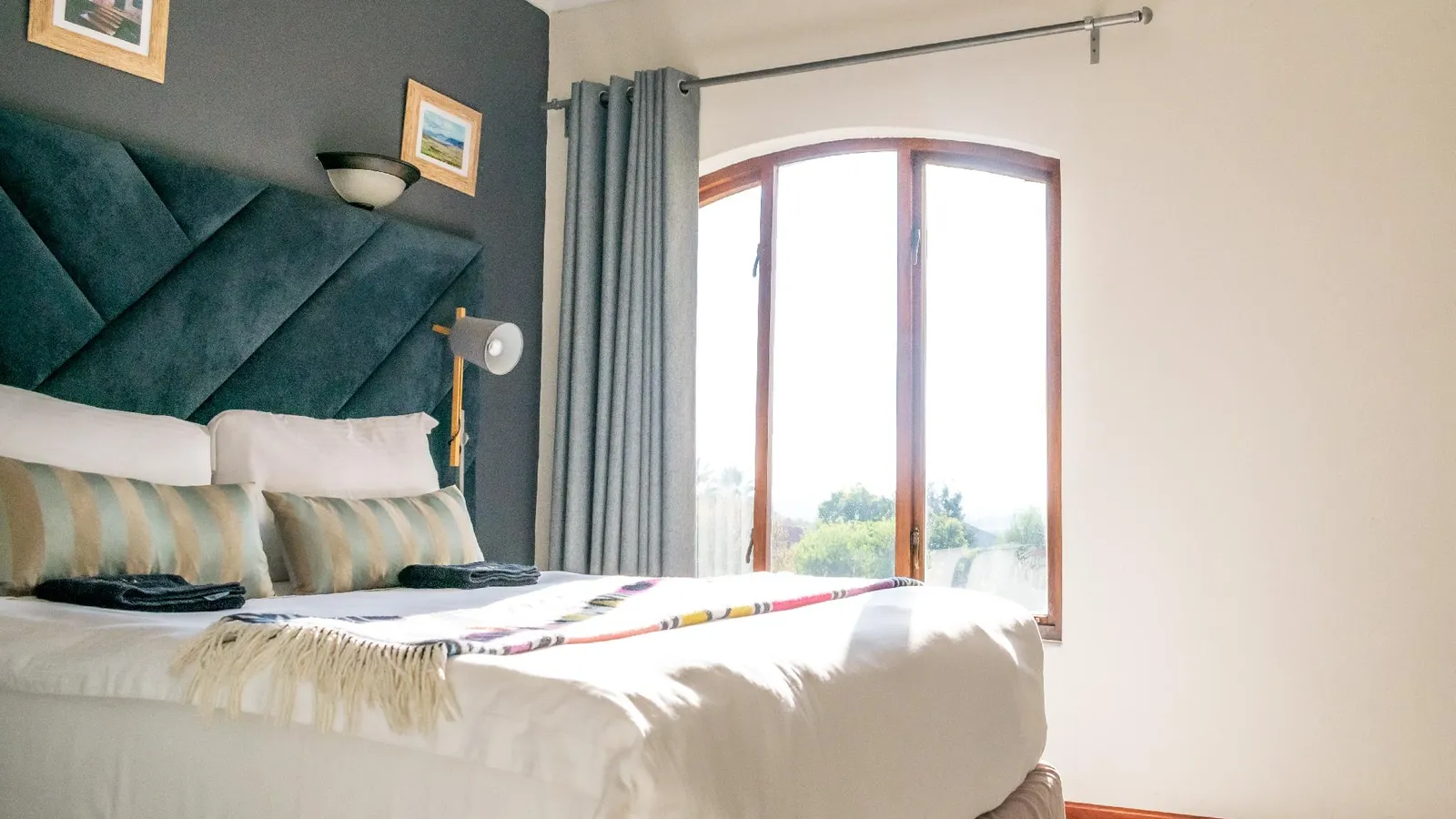 Modern Furnished Apartment