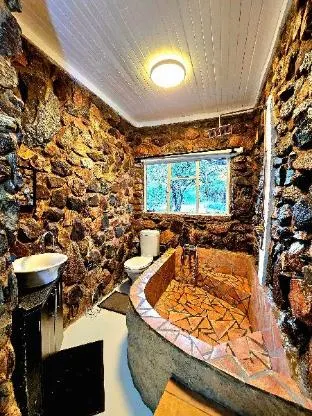 Luxury GuesthouseCo FlintstoneHouse  – photo 5, Apartment/Flat in Kruger National Park