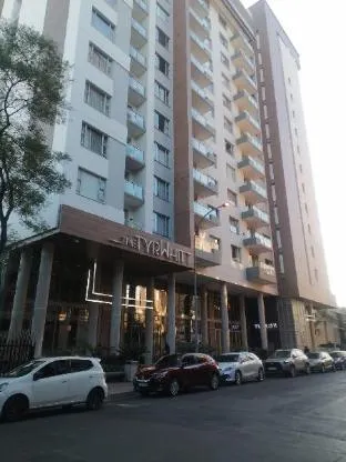 Easy Stay - The Tyrwhitt Rosebank