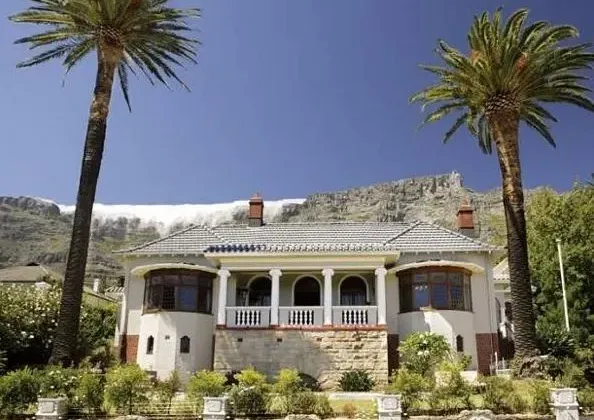 Cape Riviera Guesthouse