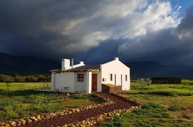 Duikersdrift Winelands Country Escape