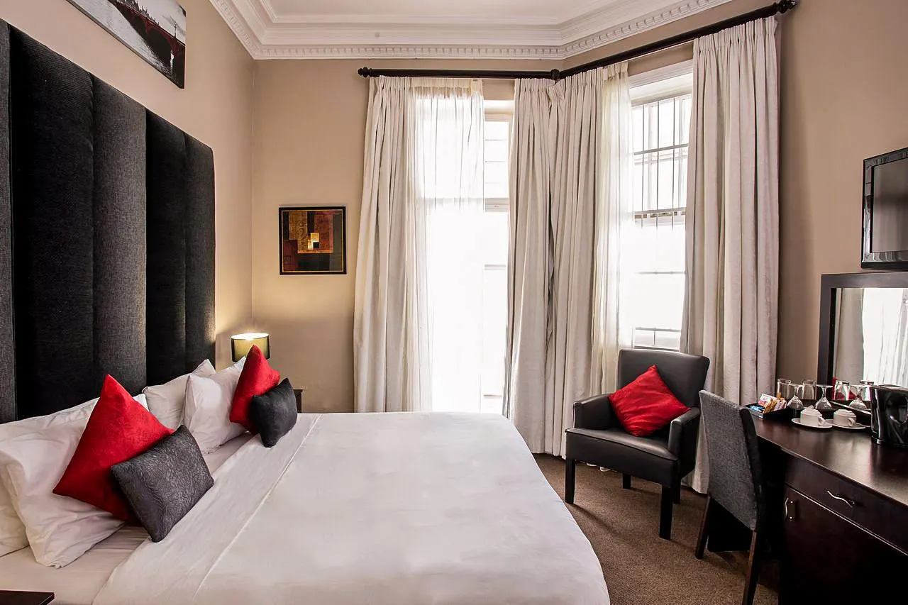 Amoris Guest House-Sea Point